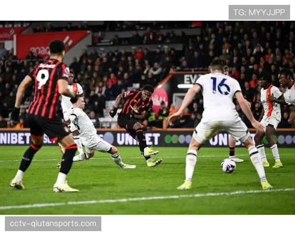 关键对决前瞻:卢顿与伯恩茅斯的“六分之战”,负者将深入降级区